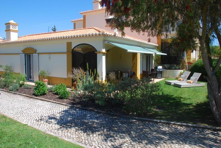 2Bedroom Bungalow Heated Shared Pool ,Near Carvoeiro And Ferrugudo Eksteriør bilde